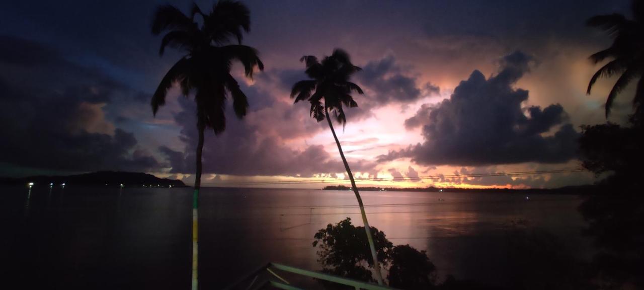 Bon Voyage Sea View Hostel วากาตอร์ ภายนอก รูปภาพ